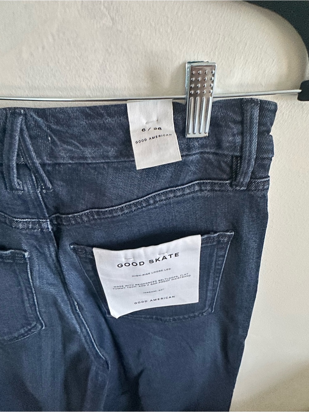 Good American Men's Indigo Straight Jeans - Picture 4 of 5